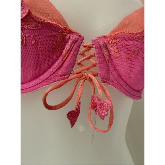 Victoria’s Secret 2005 Y2K Limited Edition 3D Embroidered Butterly Bra Size 34C - Picture 3 of 9